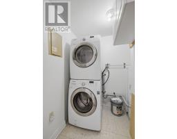 1004 - 600 TALBOT STREET - 23