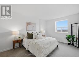 1004 - 600 TALBOT STREET - 26