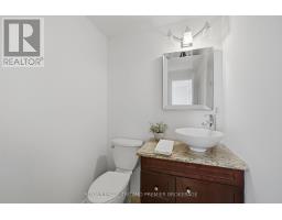 1004 - 600 TALBOT STREET - 29