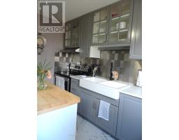 33 - 474 SOUTHDALE ROAD E - 16