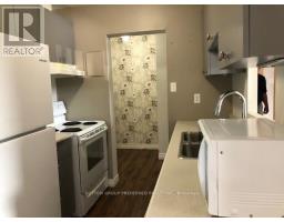 207 - 225 CAMPUS PARKWAY - 7