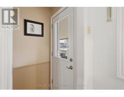 133 FAIRLANE AVENUE - 27