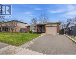 133 FAIRLANE AVENUE - 3