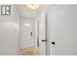 718 WONDERLAND ROAD S - 11