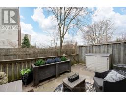 718 WONDERLAND ROAD S - 23