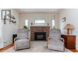 87 JACQUELINE STREET - 5