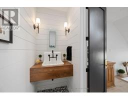 2500 KAINS ROAD - 18