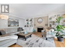 71 BLACKTHORNE CRESCENT - 23