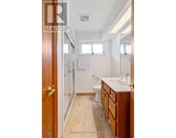 306 BURLINGTON CRESCENT - 12