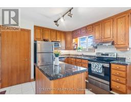 306 BURLINGTON CRESCENT - 21