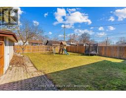 306 BURLINGTON CRESCENT - 38