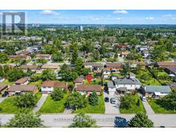 306 BURLINGTON CRESCENT - 40