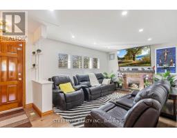 306 BURLINGTON CRESCENT - 5