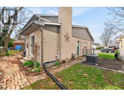 19 KENDALL COURT - 49