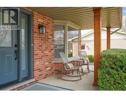 14 WHISPERWOOD CRESCENT - 3