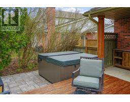 14 WHISPERWOOD CRESCENT - 35