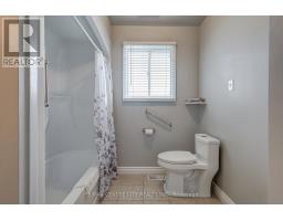 42 OLDEWOOD CRESCENT - 18