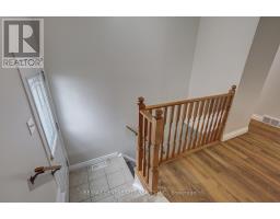 42 OLDEWOOD CRESCENT - 22