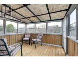 42 OLDEWOOD CRESCENT - 31