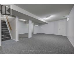 42 OLDEWOOD CRESCENT - 33