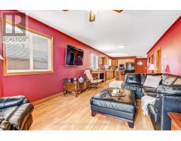 114 CONNAUGHT AVENUE - 10