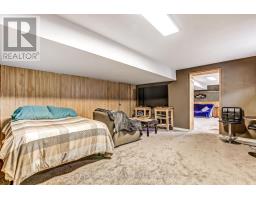 114 CONNAUGHT AVENUE - 16