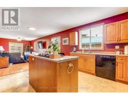 114 CONNAUGHT AVENUE - 5