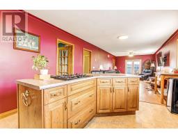 114 CONNAUGHT AVENUE - 6