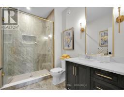 15 - 1080 UPPERPOINT AVENUE - 26