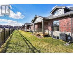 15 - 1080 UPPERPOINT AVENUE - 41