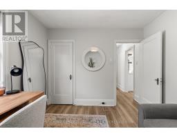 22 BRISCOE STREET E - 17