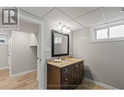 22 BRISCOE STREET E - 33