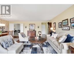 204 - 1180 COMMISSIONERS ROAD - 14