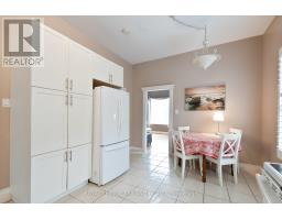 32 ST ANDREW STREET - 10