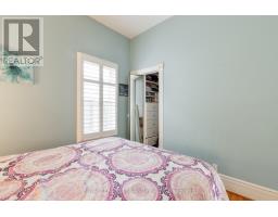 32 ST ANDREW STREET - 16