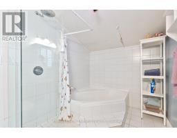 32 ST ANDREW STREET - 18