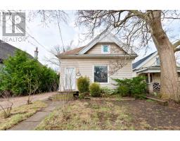 32 ST ANDREW STREET - 30