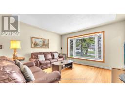 187 FAIRWAY AVENUE - 6