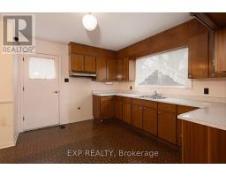 1109 SPRUCEDALE ROAD - 13