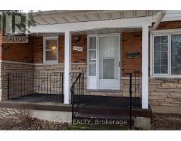 1109 SPRUCEDALE ROAD - 4