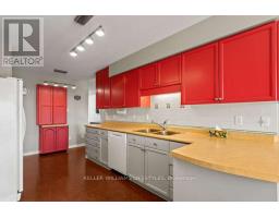 52 - 1500 RICHMOND STREET - 13