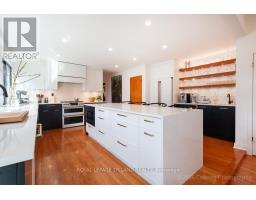 423 MOORE STREET - 12