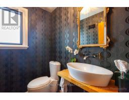 423 MOORE STREET - 16