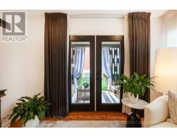 423 MOORE STREET - 20