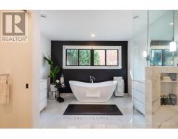 423 MOORE STREET - 21