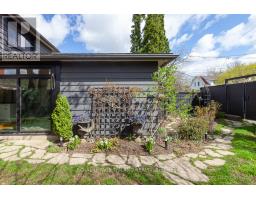 423 MOORE STREET - 44