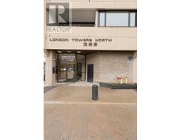 701 - 389 DUNDAS STREET - 2