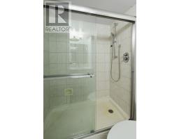 701 - 389 DUNDAS STREET - 33