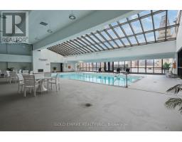 701 - 389 DUNDAS STREET - 37