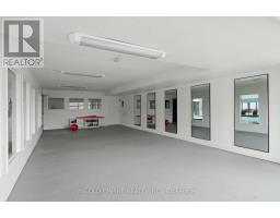 701 - 389 DUNDAS STREET - 40